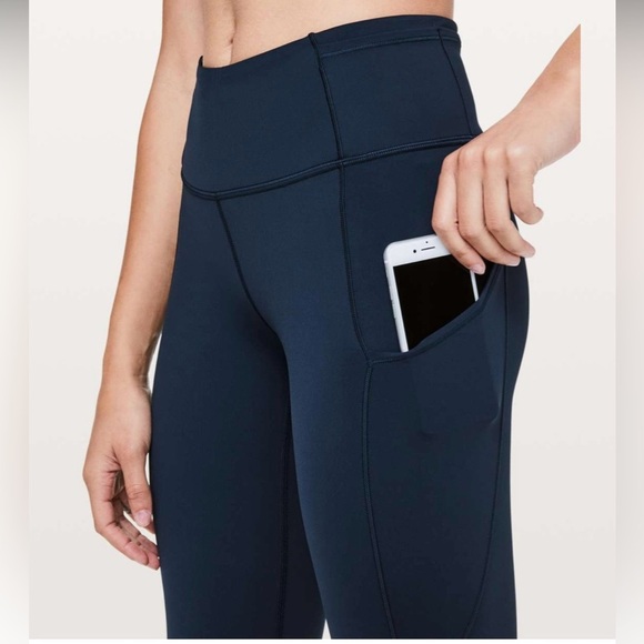 Lululemon Fast & Free Crop II* NULUX 19" in True Navy - Picture 4 of 9